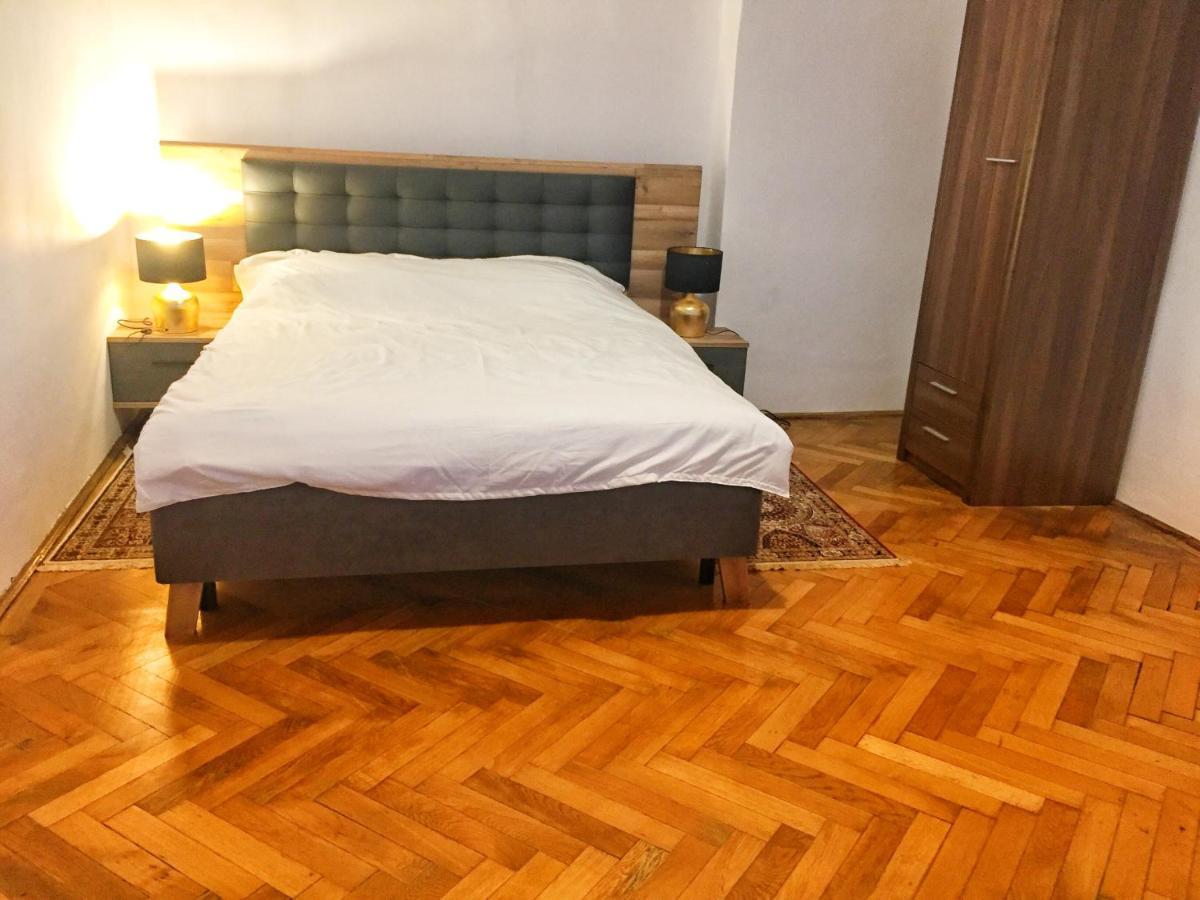 Piata Sfatului Residence Μπρασόβ Εξωτερικό φωτογραφία